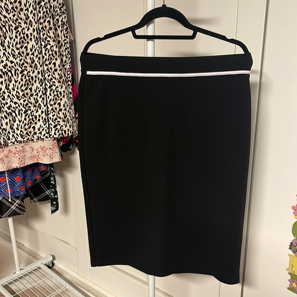 Black Skirt